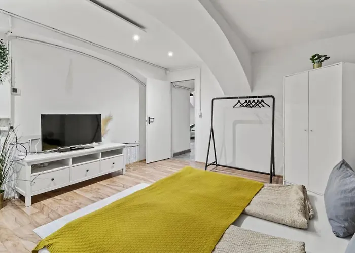 Basement Near Belvedere Appartamento *